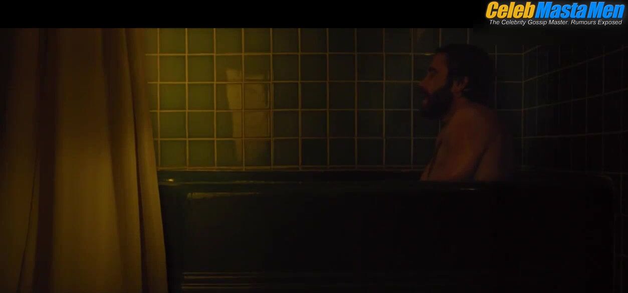 Jake Gyllenhaal ’s Sexy Scene From Nocturnal Animals - Photo 1 of 5