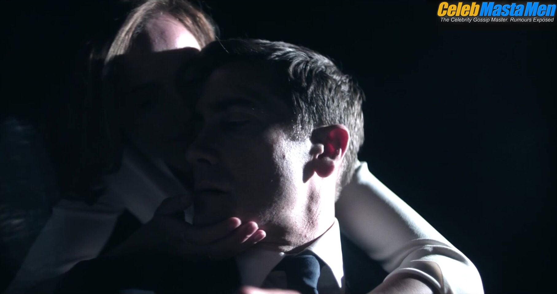 Jake Gyllenhaal ’s Shirtless Straight Scene From - Photo 1 of 5 photo 2