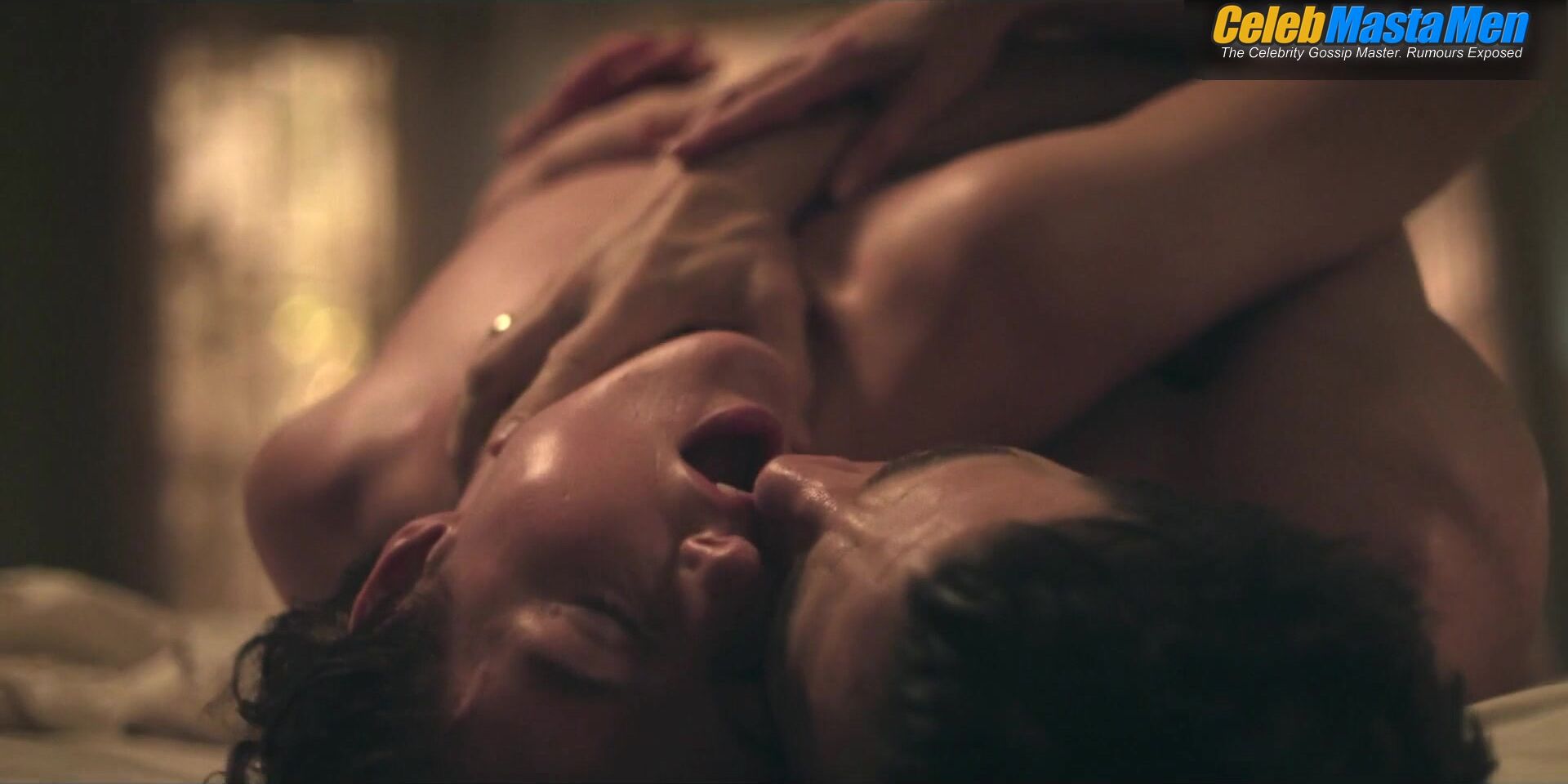 Jake Gyllenhaal ’s Shirtless Straight Scene From - Photo 1 of 5 photo 5