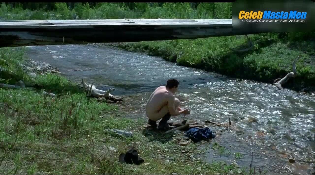 Jake Gyllenhaal Shirtless, Ass Scene From Brokeback Mountain - Photo 2 of 5 photo 5