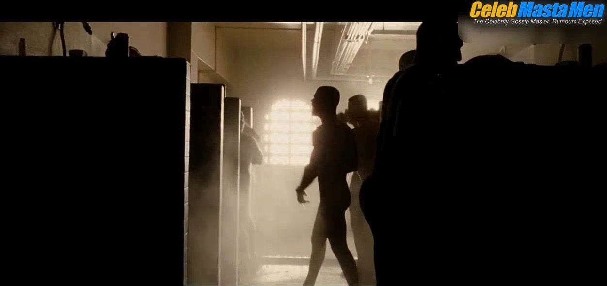 Evan Jones Jake Gyllenhaal And Hot Scene From Jarhead - Photo 2 of 5 photo 1