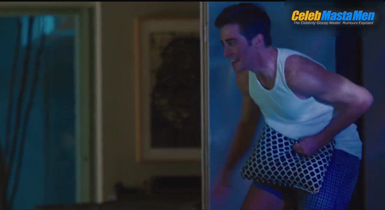 Jake Gyllenhaal And Josh Gad Shirtless, Straight Scene From - Photo 2 of 5 photo 5