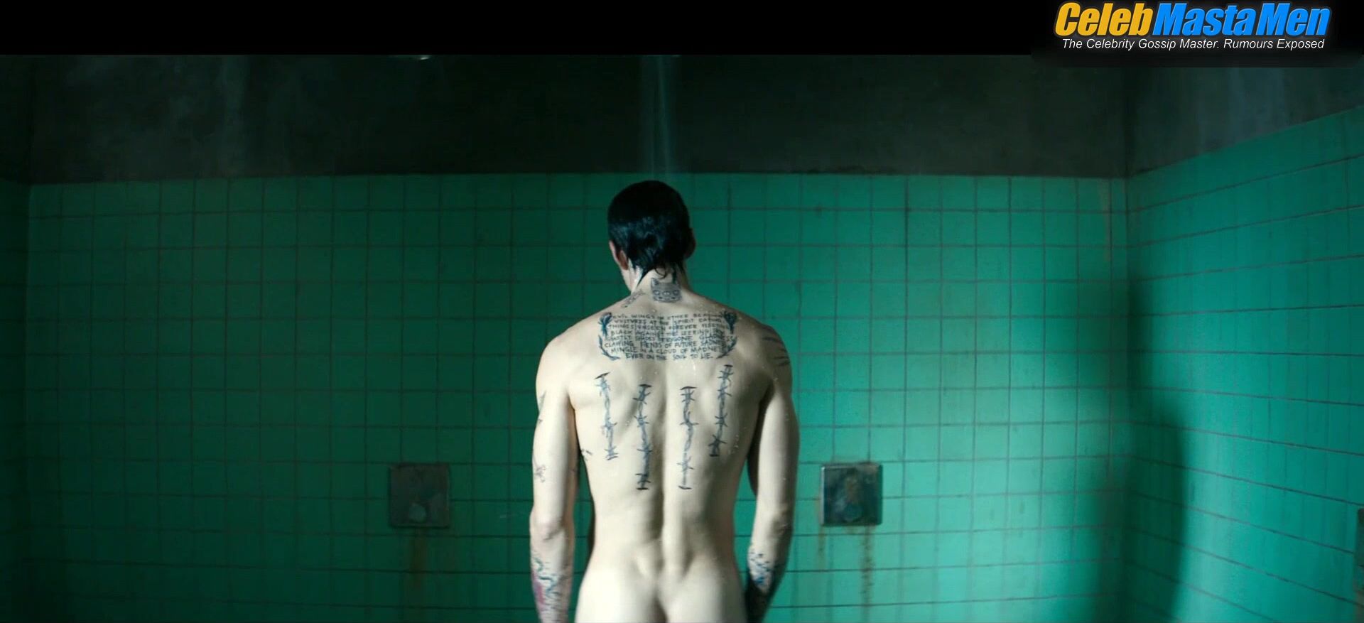 Bill Skarsgard ’s Ass Scene From The Crow - Photo 2 of 5 photo 1