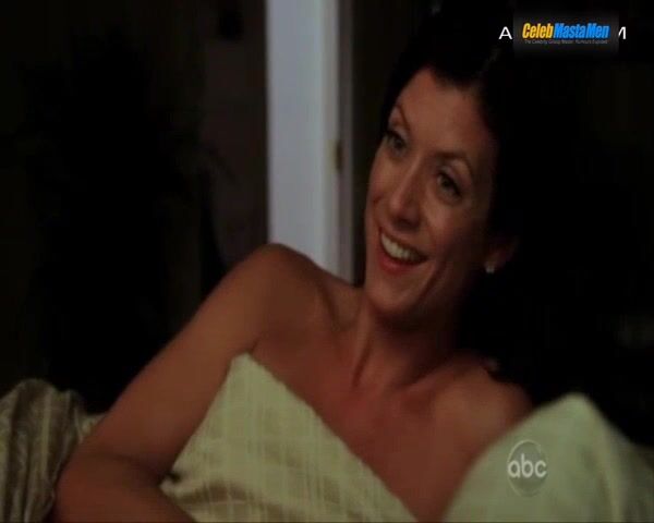 Eric Dane Shirtless Scene In Private Practice - Photo 1 of 5 photo 2