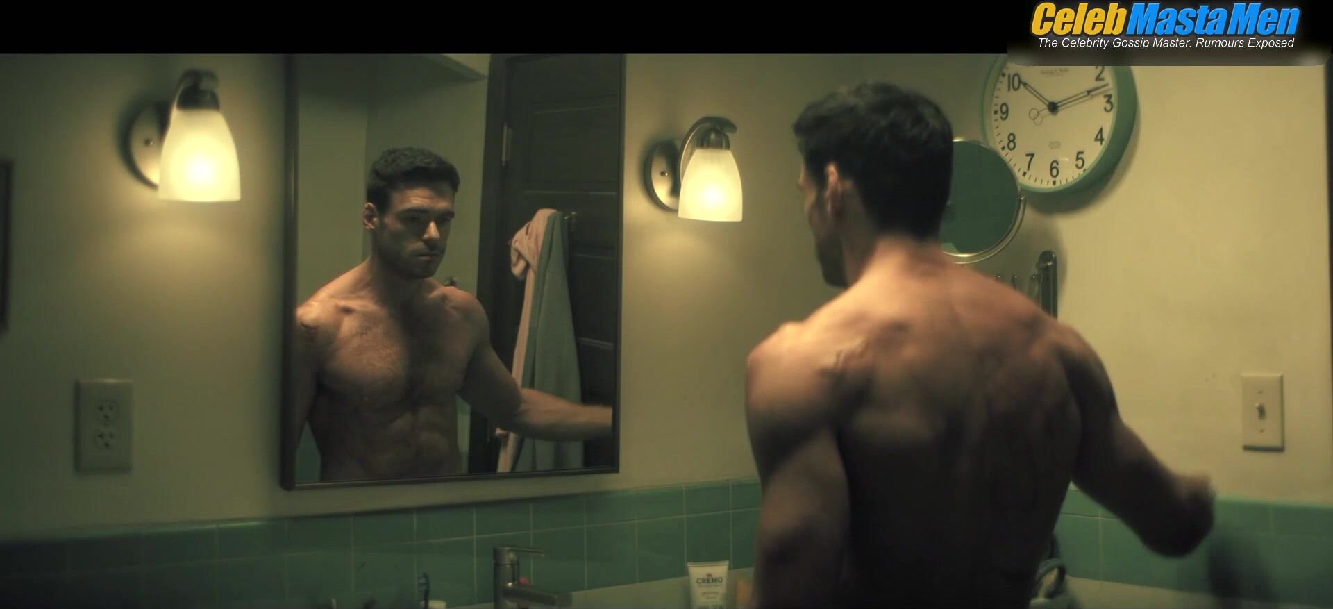 Richard Madden ’s Shirtless Scene From Citadel - Photo 1 of 5