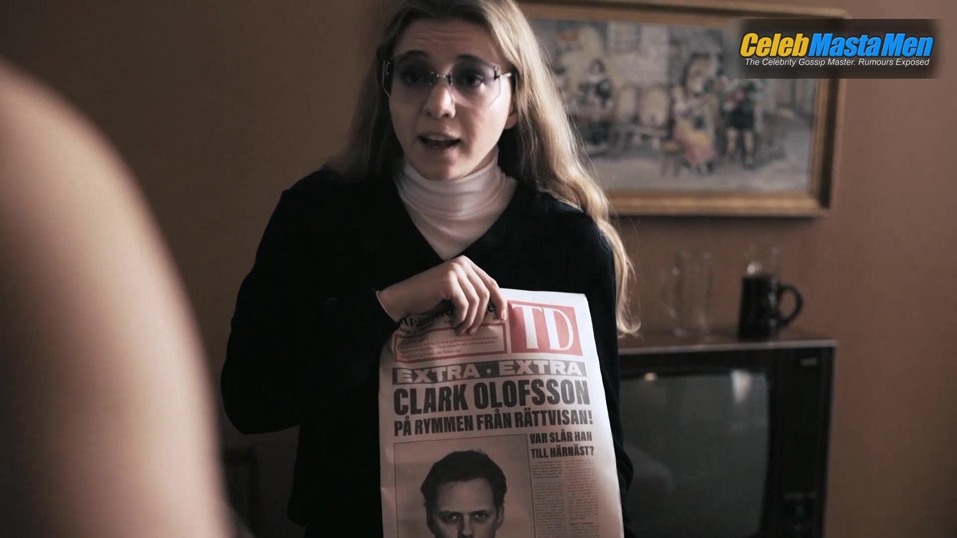 Bill Skarsgard Shirtless, Bulge Scene In Clark - Photo 1 of 5 photo 4