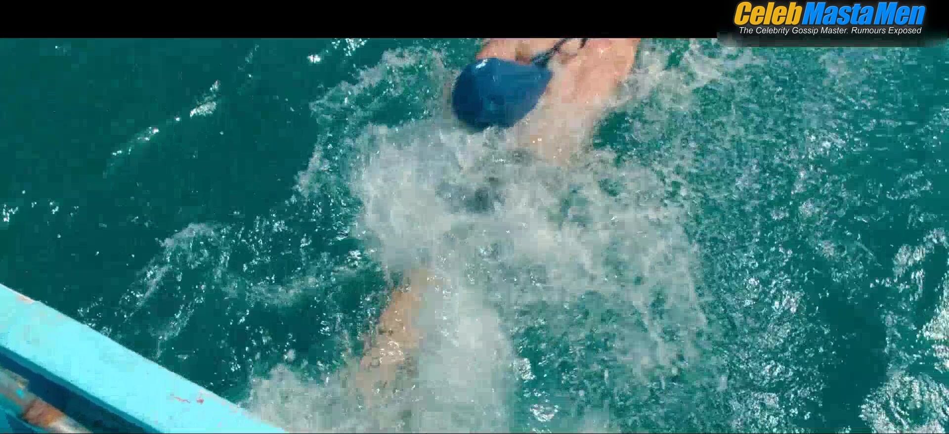 Richard Madden ’s Shirtless Scene From Killer Heat - Photo 1 of 5 photo 5