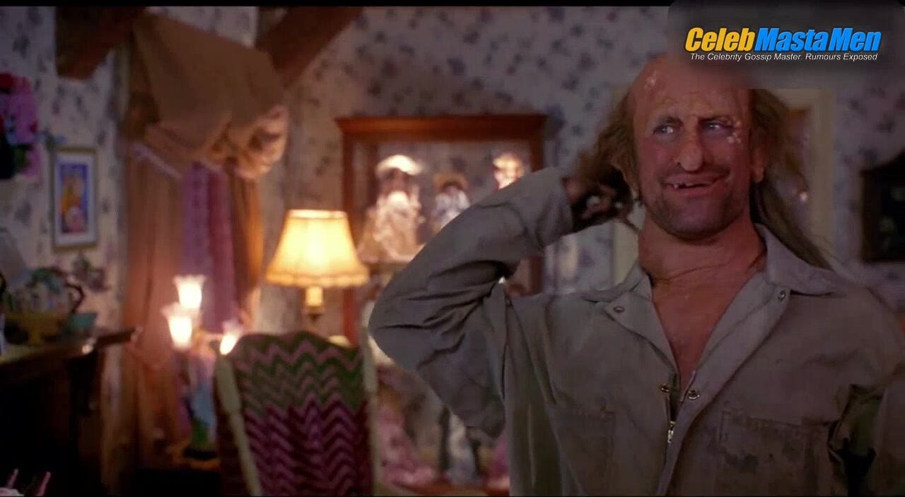 Christopher Meloni Shirtless,underwear Scene In Harold & - Photo 1 of 5 photo 2