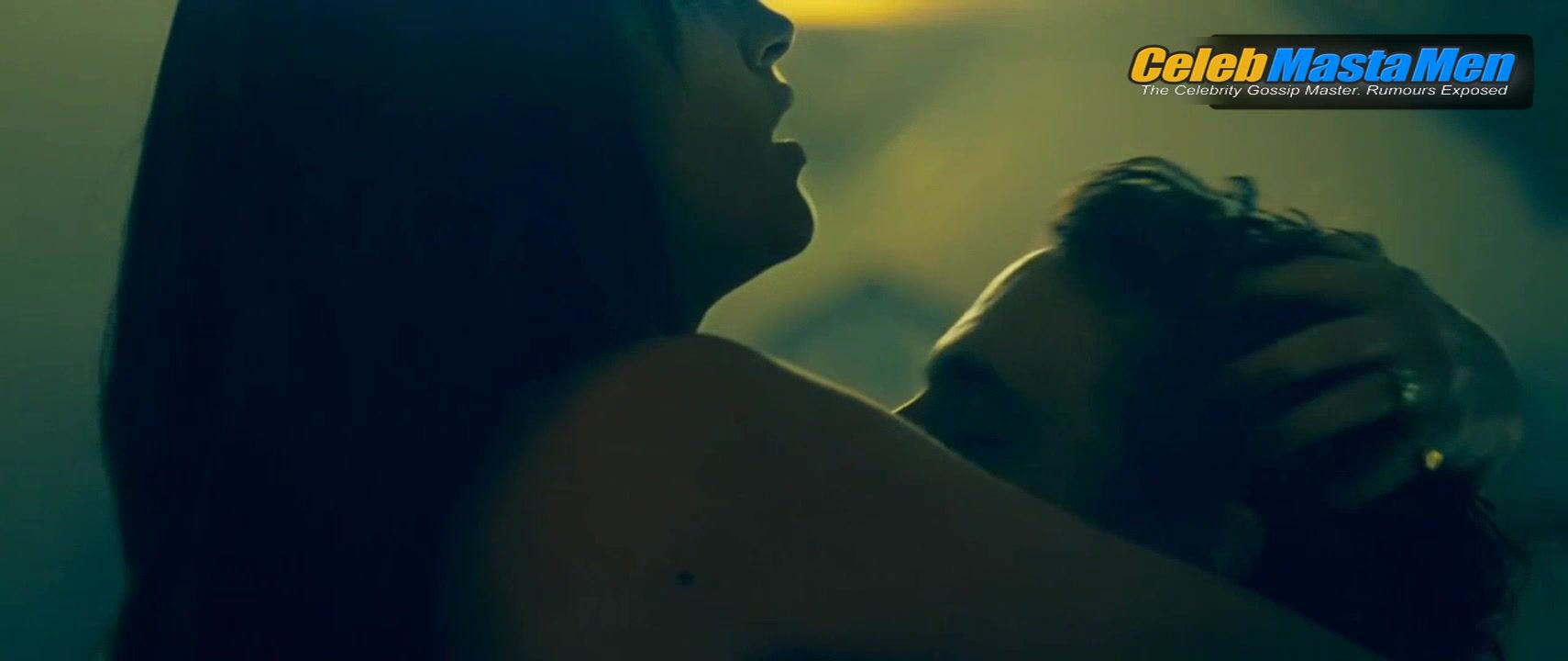 Miguel Herran ’s Sexy Scene From The Farads - Photo 2 of 5