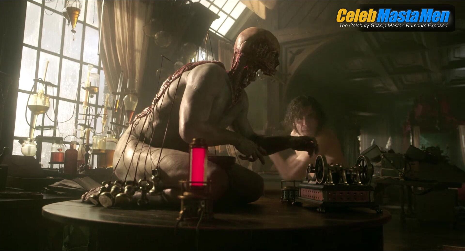 Oscar Isaac ’s Booty And Shirtless Scene In - Photo 1 of 5 photo 5
