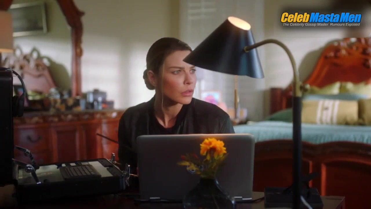 Tom Ellis And Tom Welling Hot Scene From Lucifer - Photo 1 of 5 photo 5