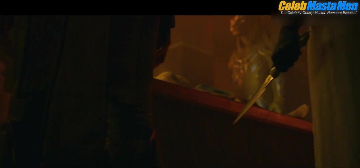 Oscar Isaac ’s Sexy Scene From Xmen Apocalypse - Photo 1 of 5