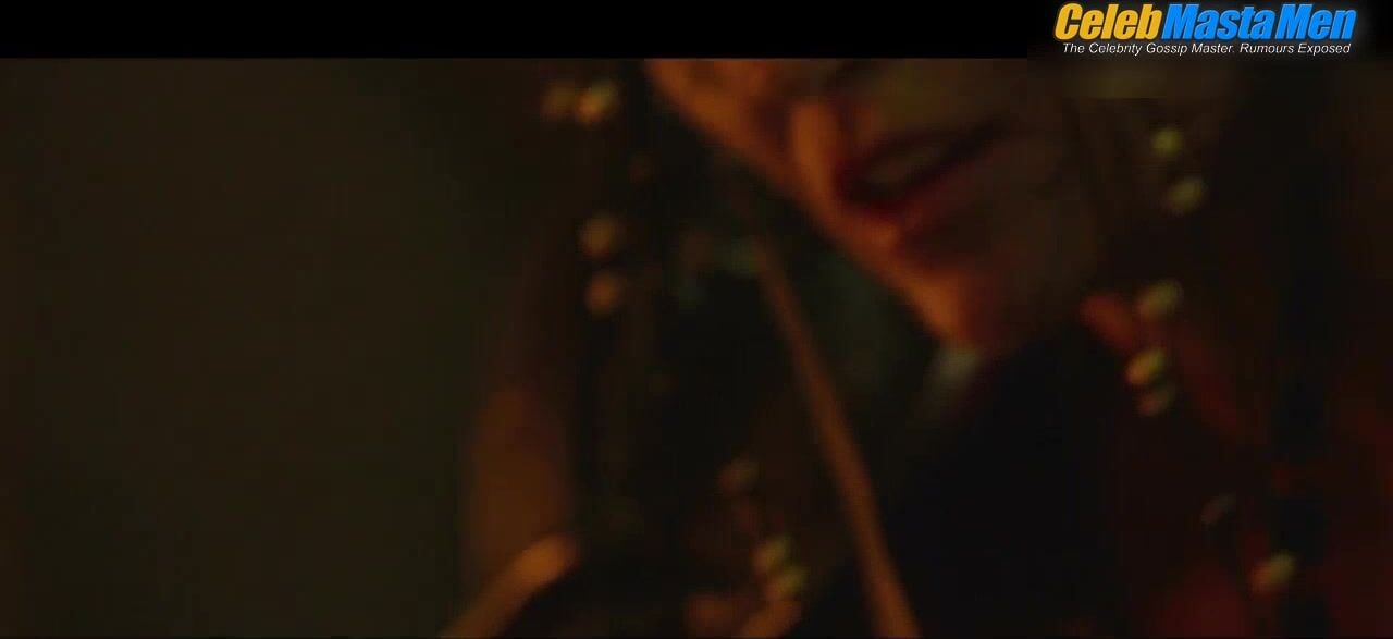 Oscar Isaac ’s Sexy Scene From Xmen Apocalypse - Photo 1 of 5 photo 5