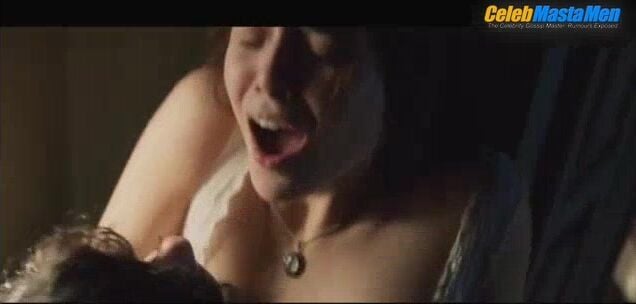 Oscar Isaac ’s Ass Scene From In Secret - Photo 2 of 5 photo 4
