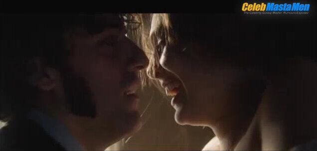 Oscar Isaac ’s Ass Scene From In Secret - Photo 2 of 5 photo 5