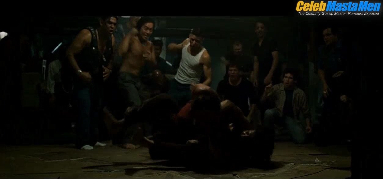 Brad Pitt ’s Shirtless Scene From Fight Club - Photo 1 of 5 photo 2
