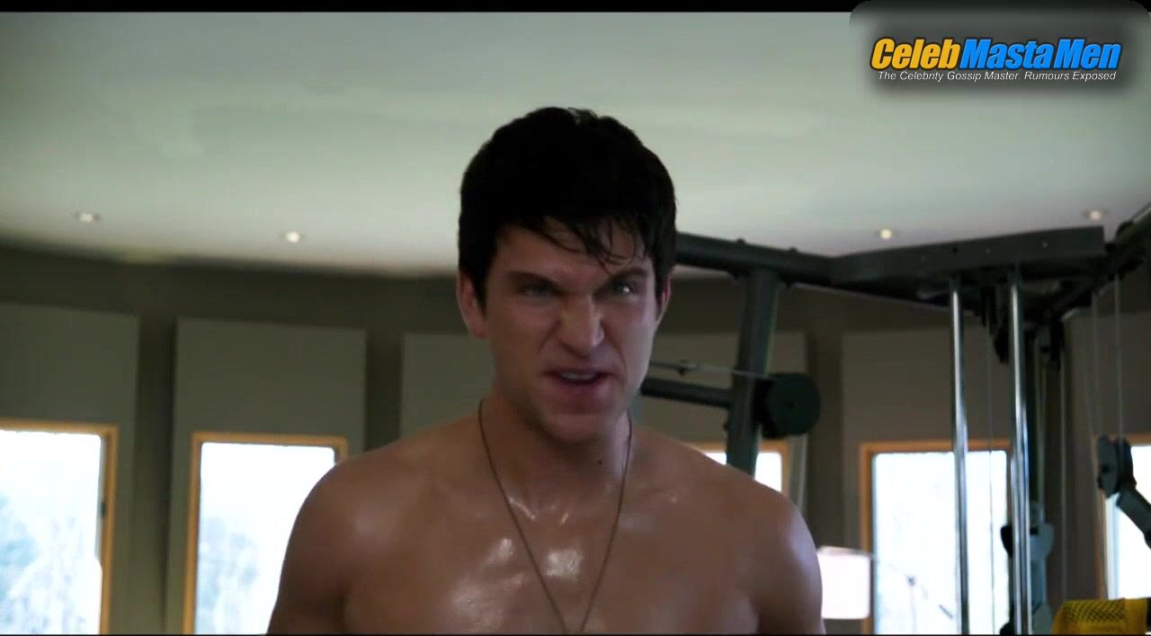 James Franco And Keegan Allen’s Sexy Scene From - Photo 2 of 5