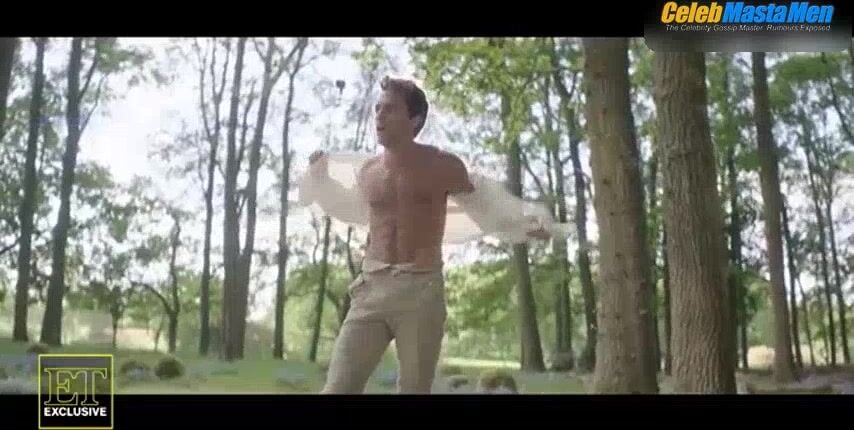 Ethan Slater And Jonathan Bailey Shirtless, Straight - Photo 2 of 5 photo 1