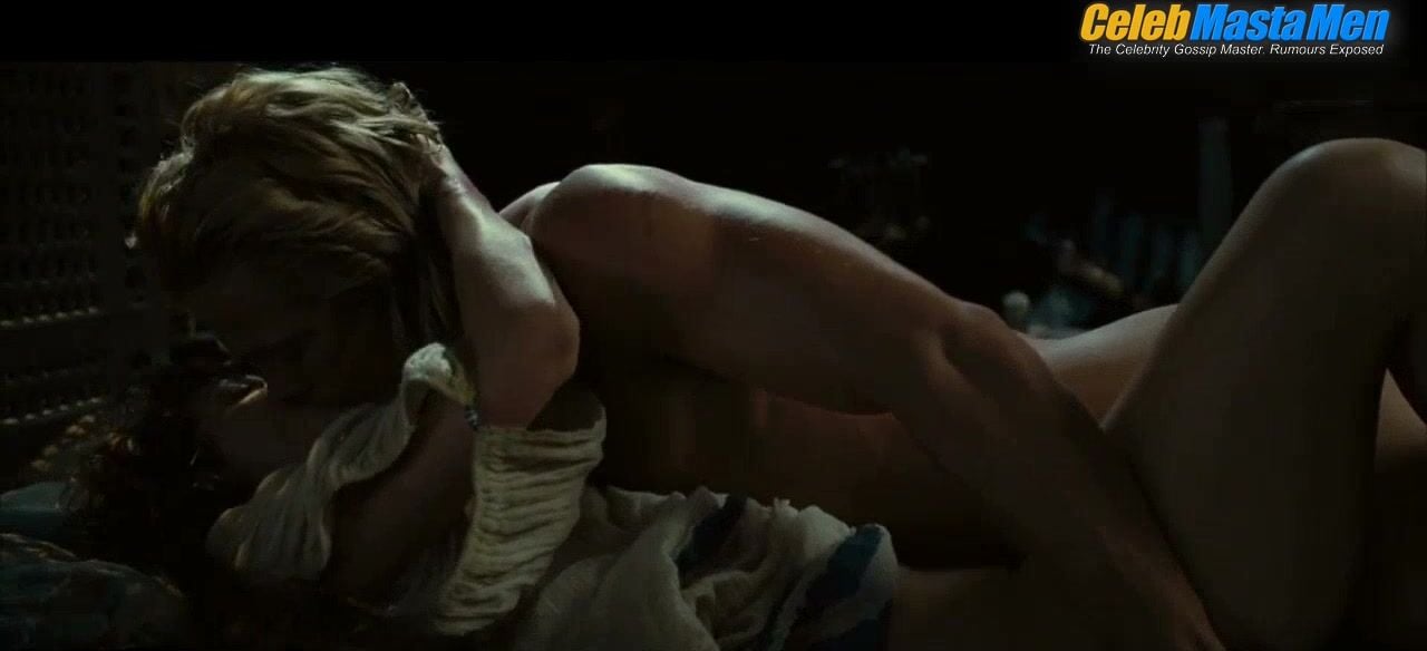 Brad Pitt Shirtless, Straight Sex Scene In Troy - Photo 1 of 5 photo 4