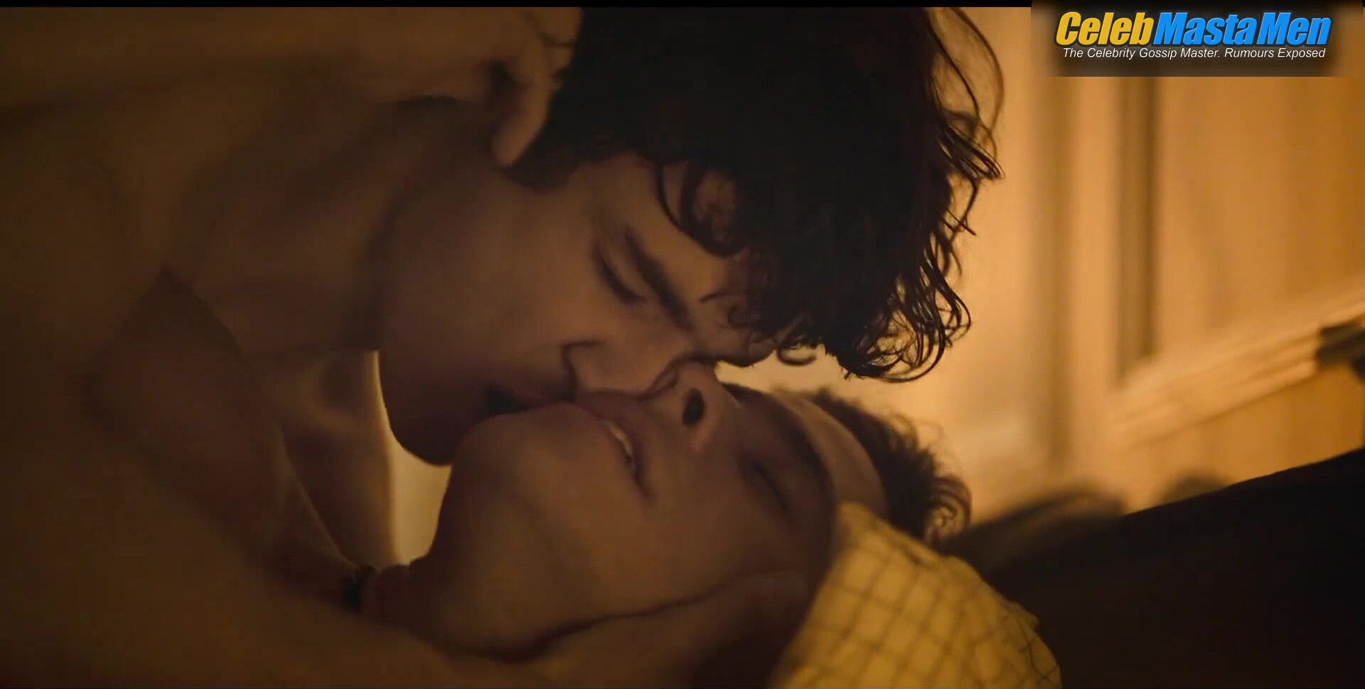 Andre Lamoglia And Fernando Lindez, Gay Shirtless Scene - Photo 1 of 5 photo 5
