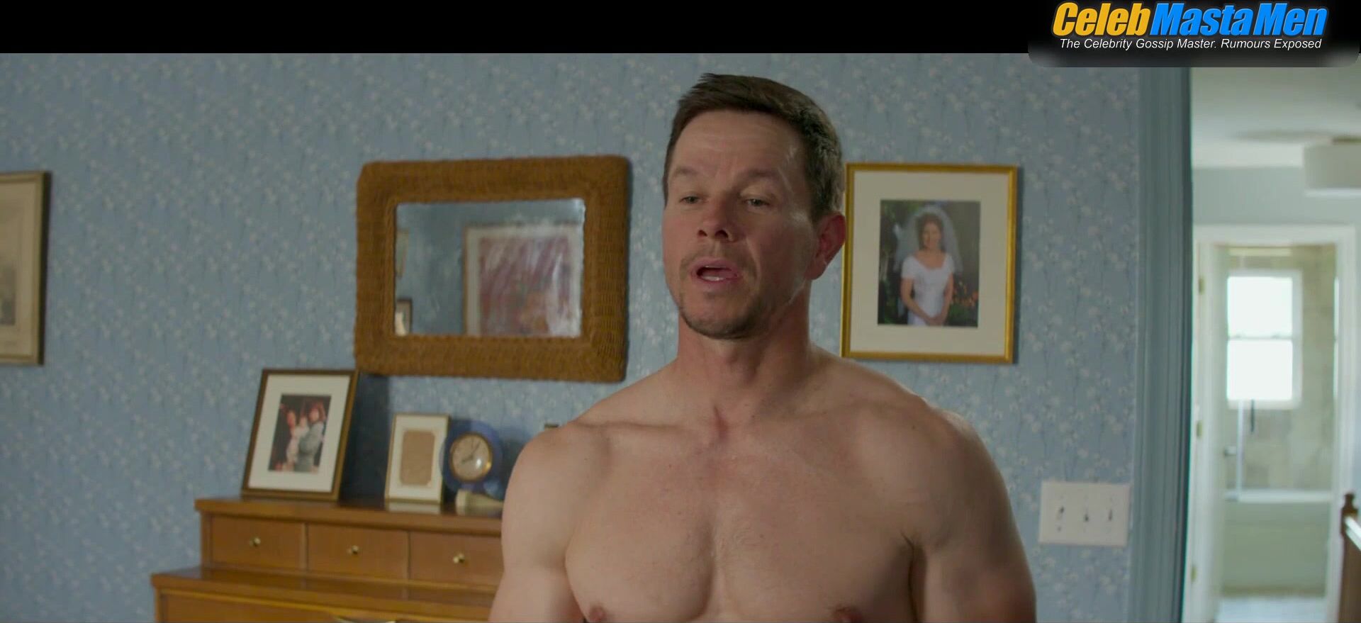 Mark Wahlberg Underwear, Shirtless Scene From The Union - Photo 2 of 5 photo 4