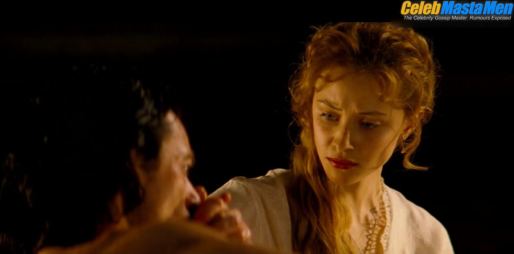 Luke Evans Shirtless Scene In Dracula Untold - Photo 3 of 5 photo 4