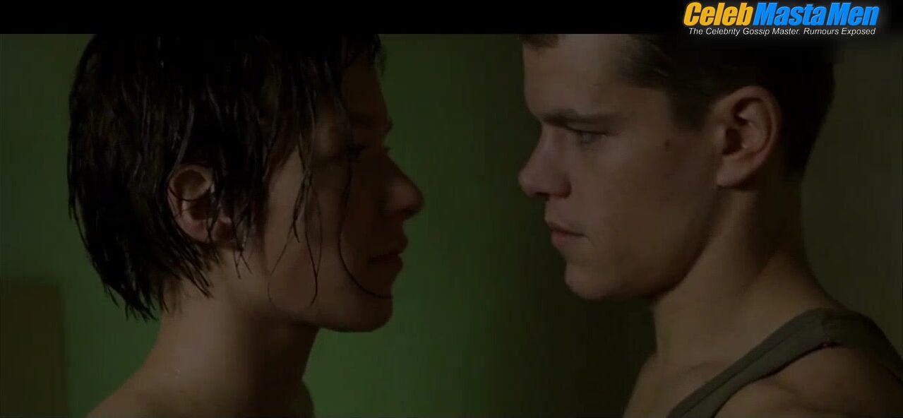 Matt Damon ’s Shirtless Scene From The Bourne - Photo 3 of 5 photo 1