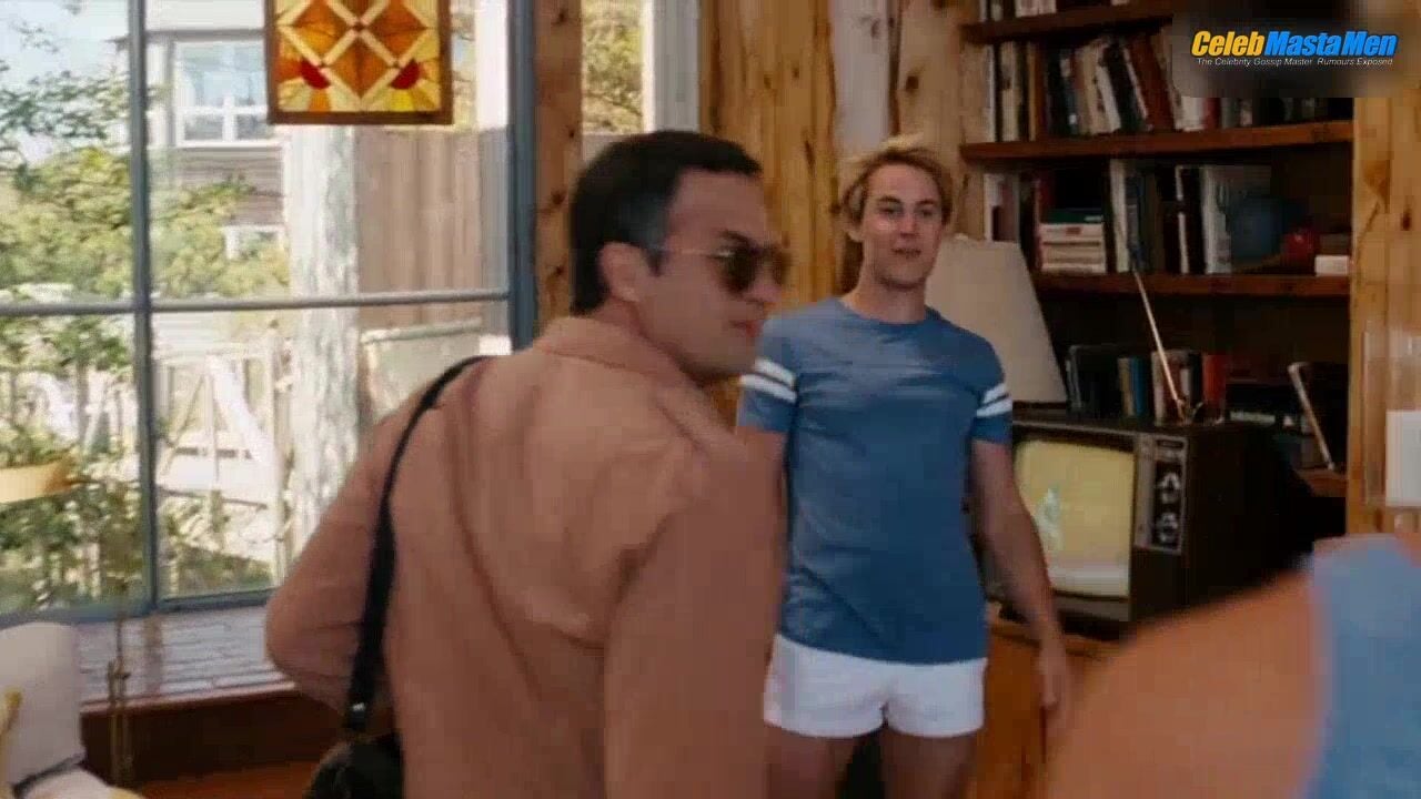 Jonathan Groff Mark Ruffalo And Gay, Bulge Scene From The - Photo 2 of 5 photo 4