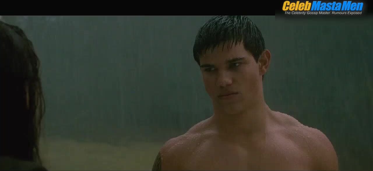 Taylor Lautner ’s Shirtless, Sexy Scene From The - Photo 2 of 5 photo 4