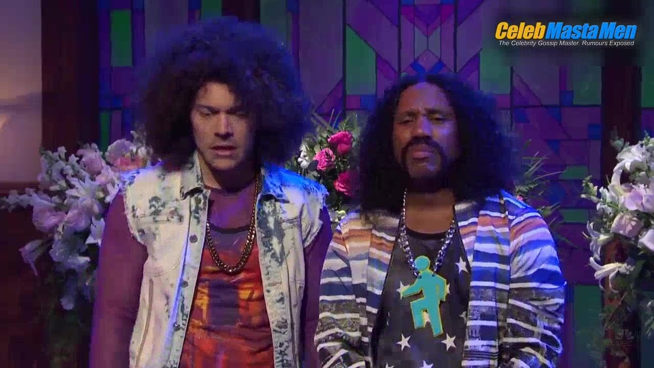 Chris Redd Harry Styles And Underwear Scene From - Photo 1 of 5