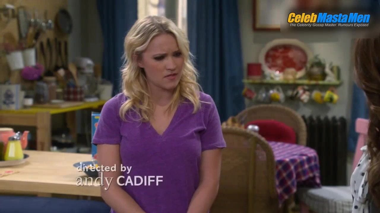 Taylor Zakhar Sexy,underwear Scene In Young & Hungry - Photo 1 of 5 photo 4