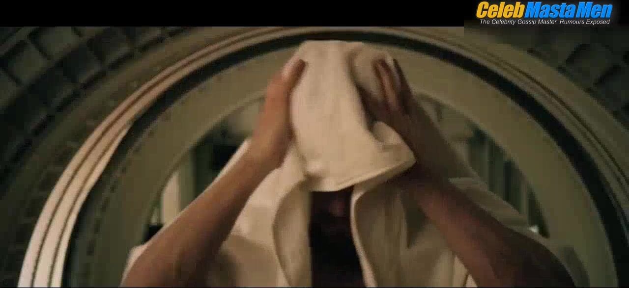 Matt Damon Nude Penis And Butt Scene In The Martian - Photo 1 of 5 photo 4