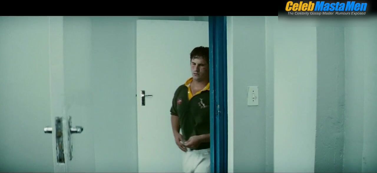 Matt Damon ’s Shirtless Scene From Invictus - Photo 2 of 5 photo 1