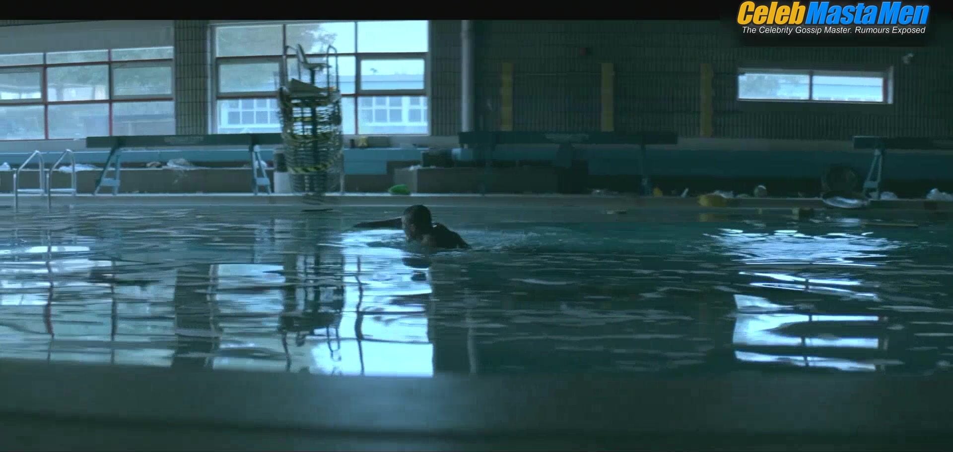 Alan Ritchson ’s Ass, Underwear Scene In Titans - Photo 2 of 5 photo 5