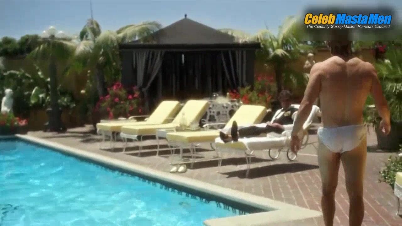 Matt Damon Shirtless And Bulge Scene In Behind The - Photo 5 of 5 photo 4