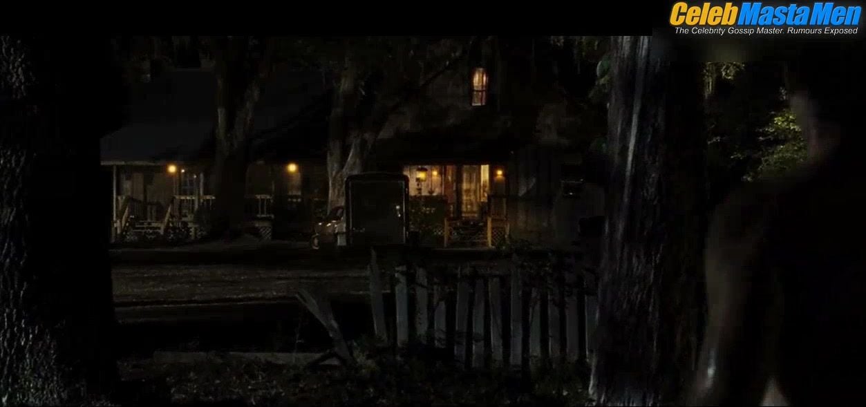 Luke Evans Ass Scene From No One Lives - Photo 1 of 5 photo 2