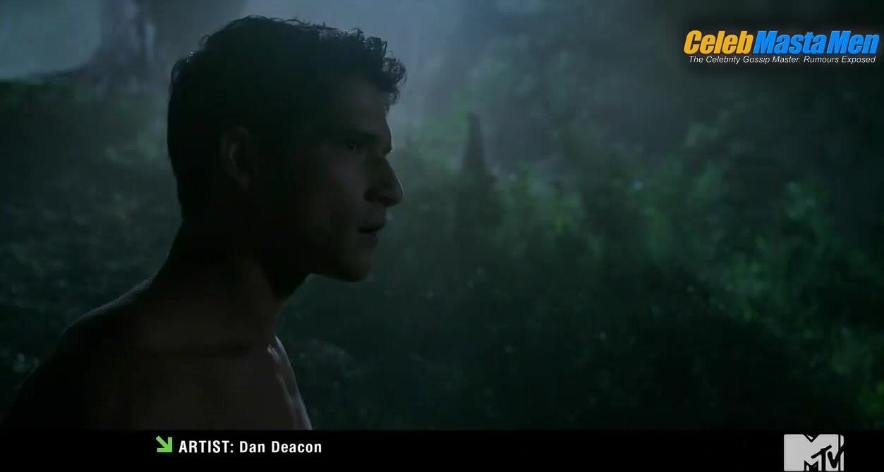 Tyler Posey ’s Sexy Scene From Teen Wolf - Photo 1 of 5 photo 5