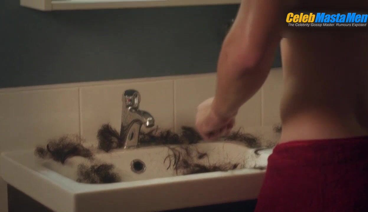 Taylor Lautner ’s Sexy Scene From Cuckoo - Photo 2 of 5 photo 1