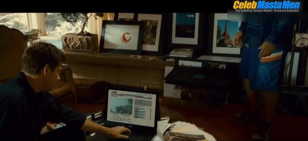 Will Smith ’s Sexy Scene In Hancock - Photo 2 of 5 photo 1