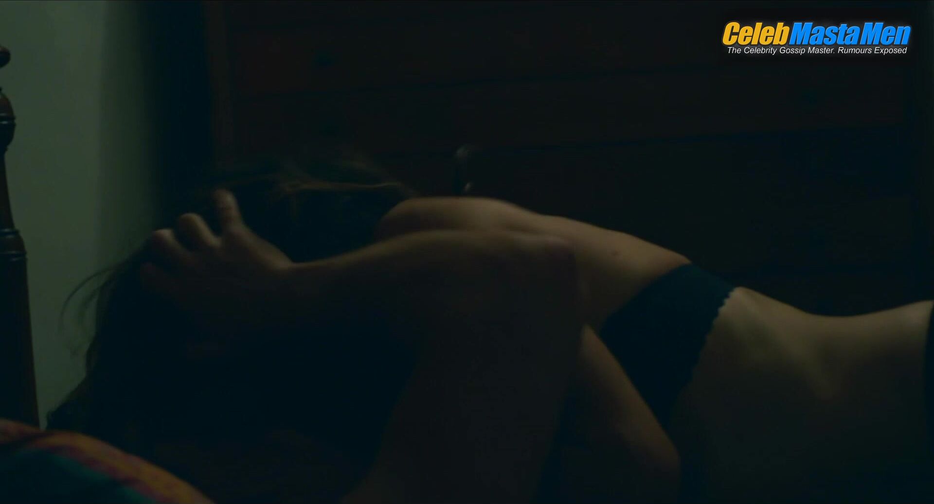 Matt Damon ’s Shirtless, Straight Scene From - Photo 2 of 5