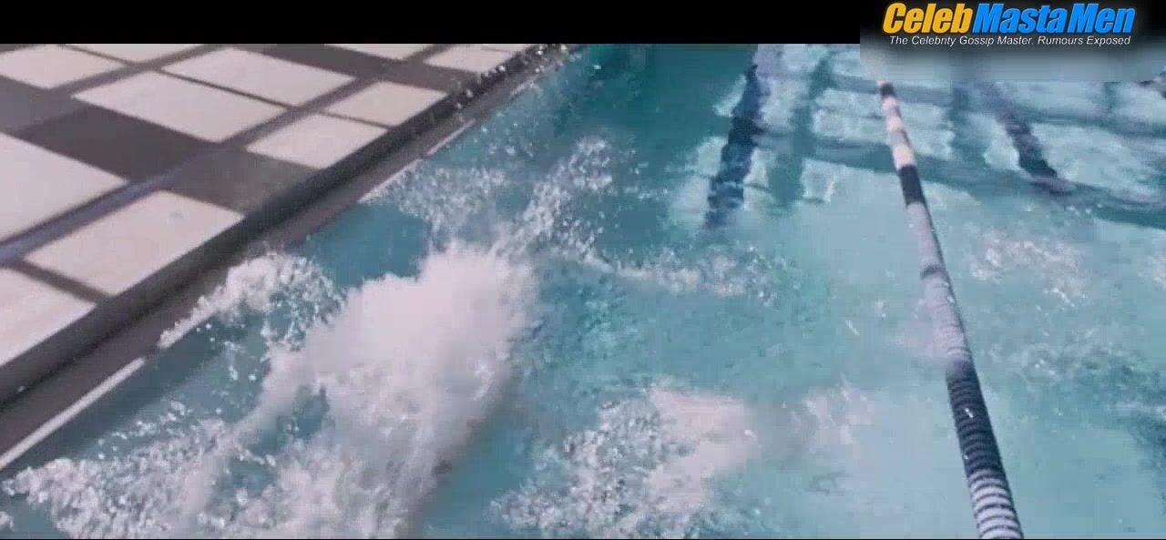 Ben Affleck Shirtless, Straight Scene From To The Wonder - Photo 3 of 5 photo 1