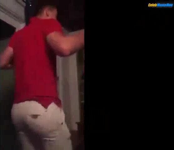 Colton Haynes Booty Scene Shaking His Sexy Butt In - Photo 2 of 5 photo 4
