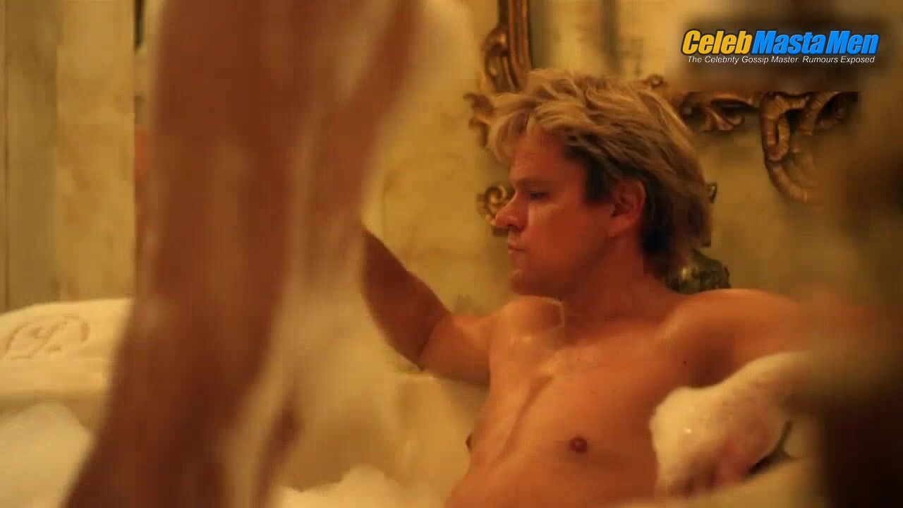 Matt Damon And Michael Douglas Shirtless, Butt Scene - Photo 2 of 5 photo 4