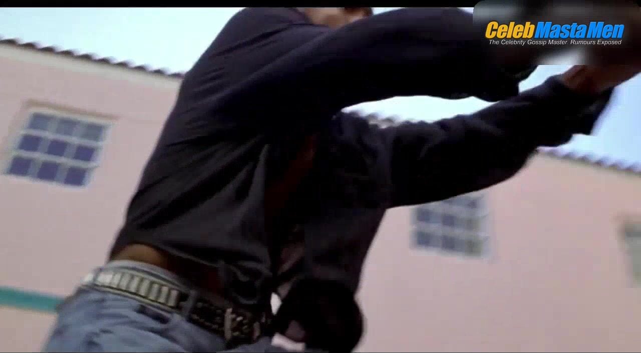 Will Smith Shirtless, Sexy Scene From Bad Boys - Photo 2 of 5 photo 4