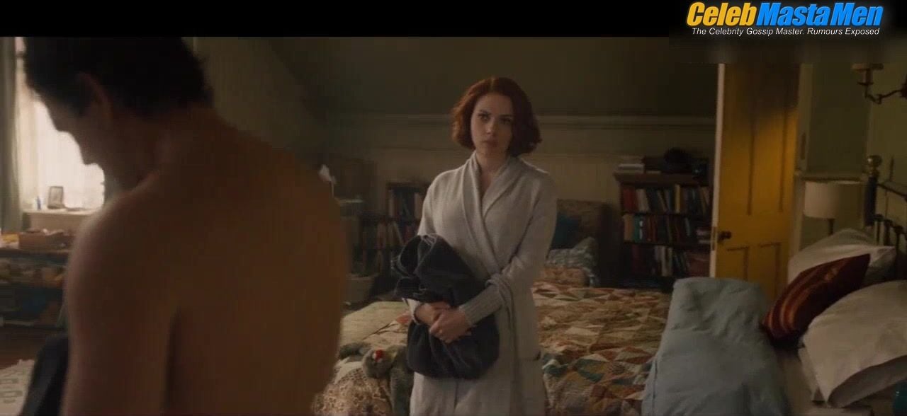 Mark Ruffalo ’s Shirtless Scene From Avengers Age - Photo 2 of 5 photo 5