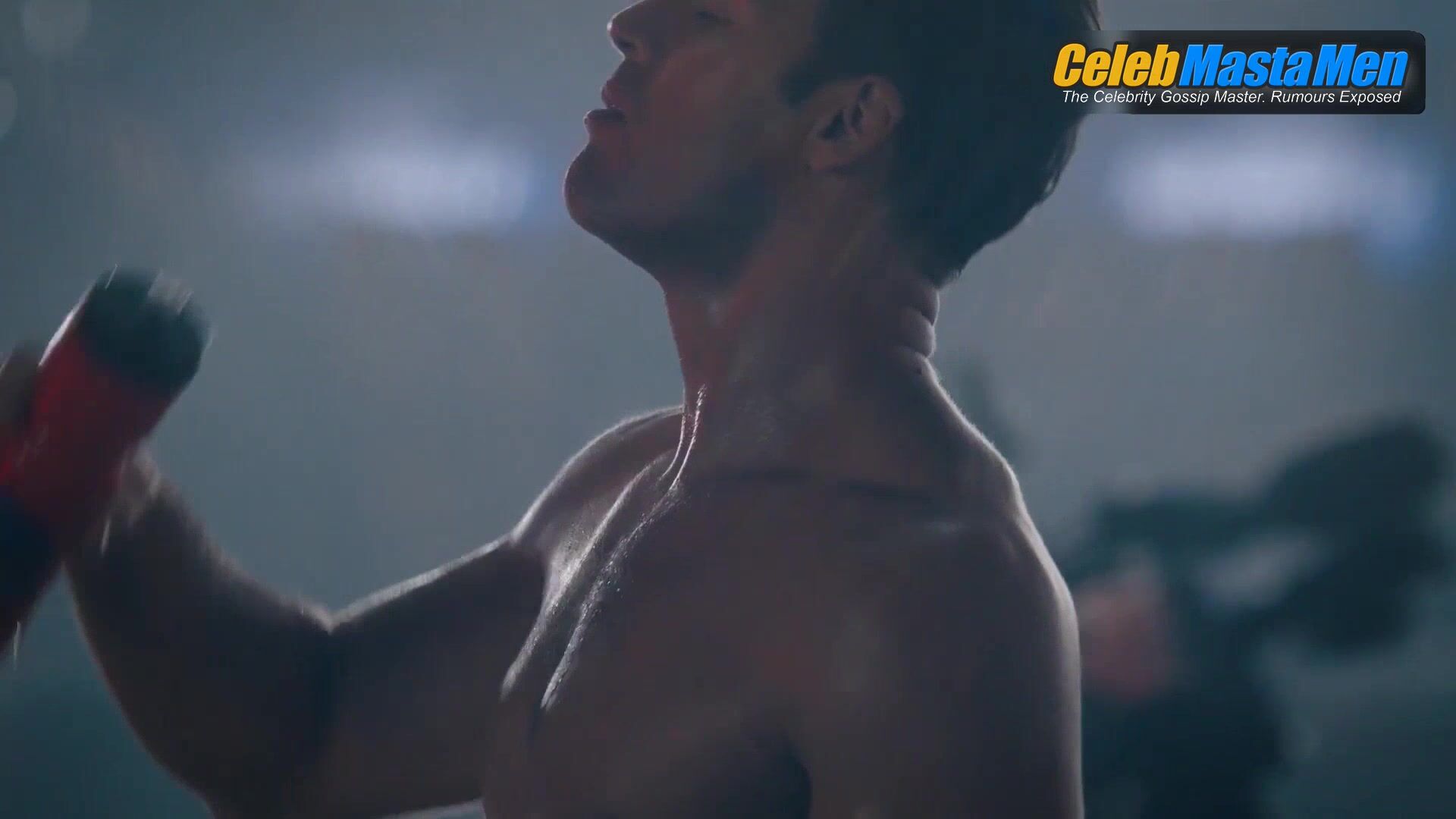 Hunter Mcvey Ryan Guzman, Oliver Stark And Shirtless - Photo 1 of 5