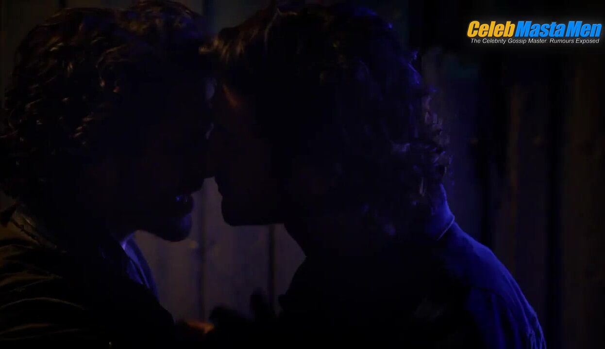 Avan Jogia Jacob Artist And ’s Shirtless, Gay - Photo 1 of 5 photo 4