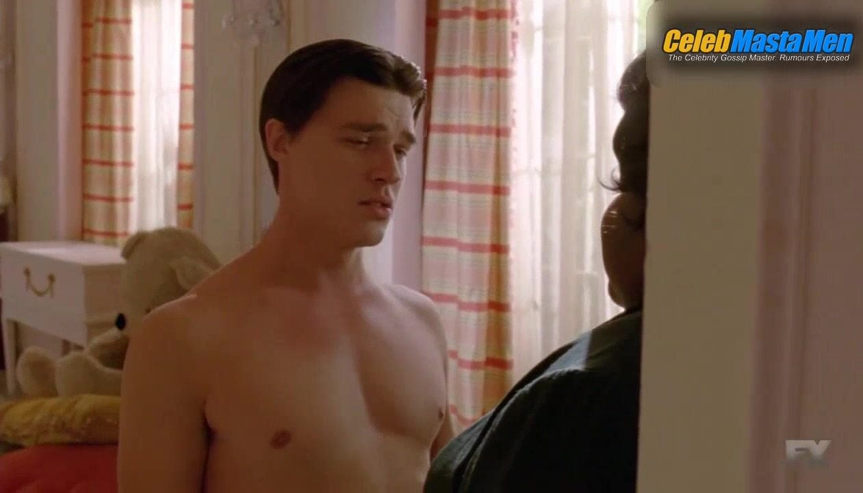 Finn Wittrock ’s Shirtless, Sexy Scene From American - Photo 2 of 5 photo 5