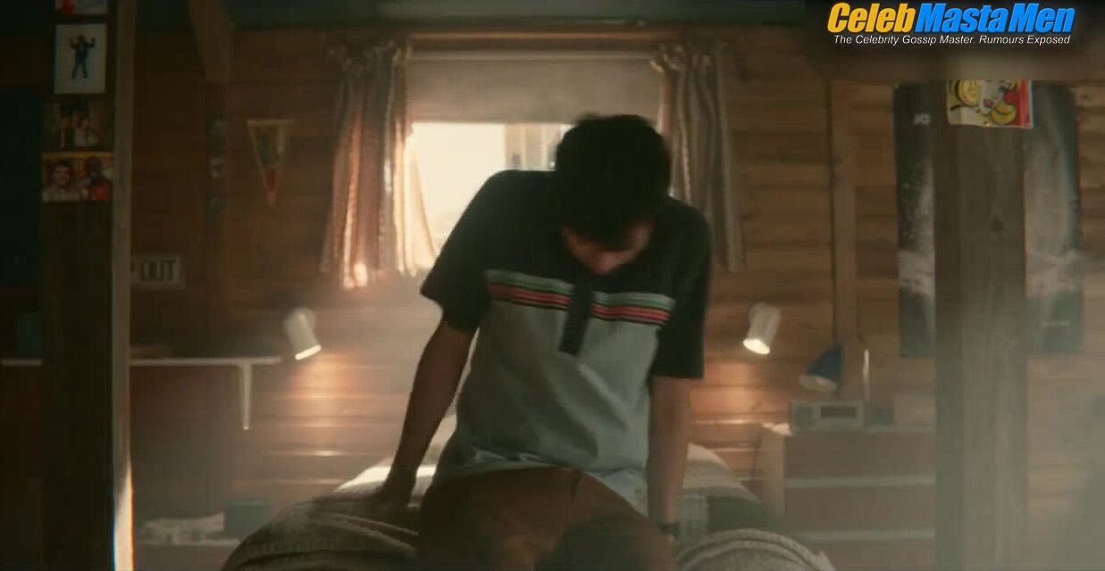 Asa Butterfield ’s Underwear And Prosthetic Scene In - Photo 1 of 5 photo 2