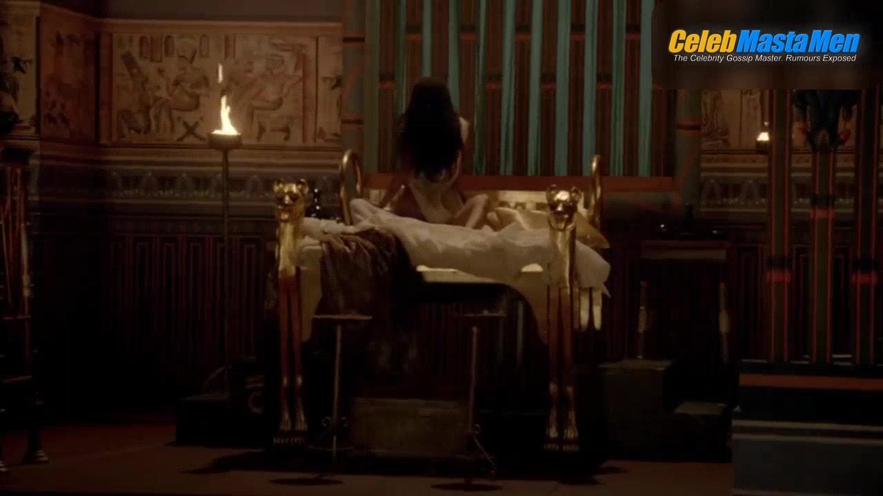 Avan Jogia ’s Sexy, Shirtless Scene From Tut - Photo 2 of 5